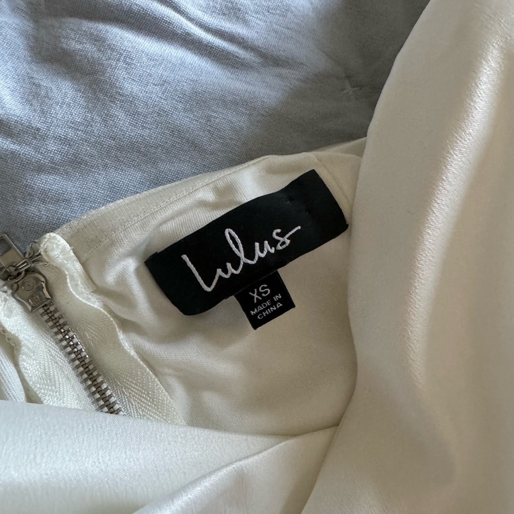 Lulus white off the shoulder top - Picture 2 of 3